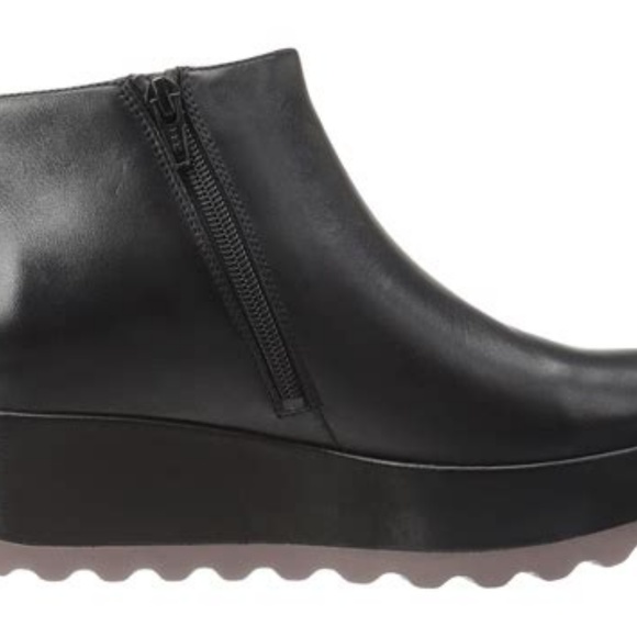 Camper "Laika" Supersoft Black Leather Ankle Boots - Picture 3 of 8